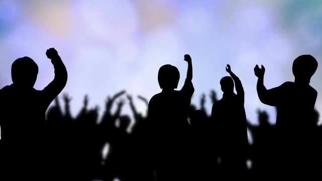 アイドルを応援する人たち